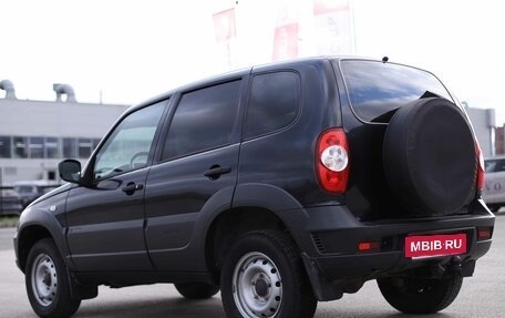 Chevrolet Niva I рестайлинг, 2019 год, 761 080 рублей, 7 фотография