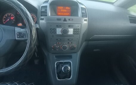Opel Zafira B, 2007 год, 180 000 рублей, 9 фотография
