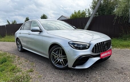 Mercedes-Benz E-Класс, 2019 год, 3 700 000 рублей, 3 фотография