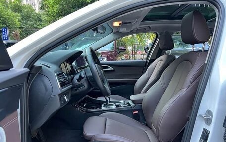 BMW 1 серия, 2023 год, 1 420 000 рублей, 10 фотография