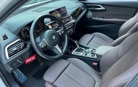BMW 1 серия, 2023 год, 1 420 000 рублей, 13 фотография