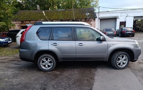 Nissan X-Trail, 2010 год, 900 000 рублей, 7 фотография