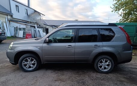 Nissan X-Trail, 2010 год, 900 000 рублей, 8 фотография