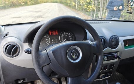 Renault Logan I, 2011 год, 500 000 рублей, 5 фотография