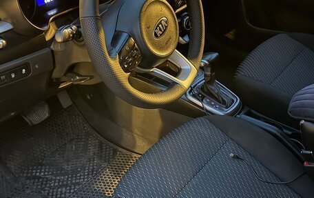 KIA Rio IV, 2018 год, 1 333 000 рублей, 17 фотография