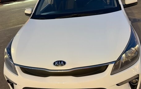 KIA Rio IV, 2018 год, 1 333 000 рублей, 16 фотография