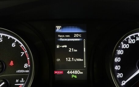 Toyota Camry, 2019 год, 3 220 000 рублей, 23 фотография
