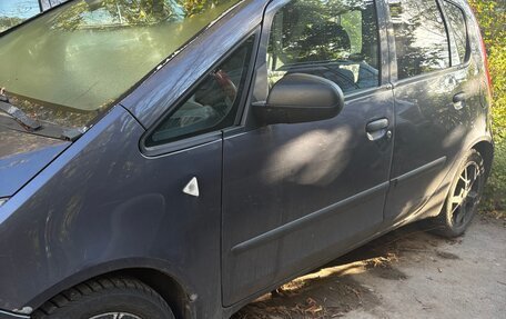 Mitsubishi Colt VI рестайлинг, 2006 год, 350 000 рублей, 1 фотография
