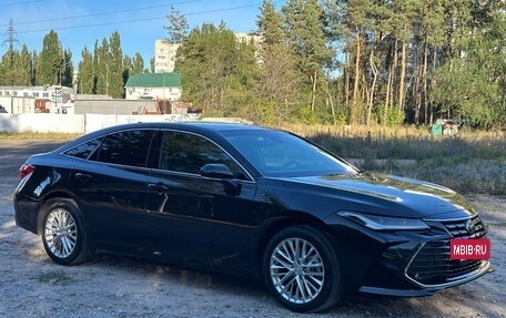 Toyota Avalon, 2022 год, 3 100 000 рублей, 4 фотография