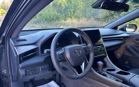 Toyota Avalon, 2022 год, 3 100 000 рублей, 26 фотография