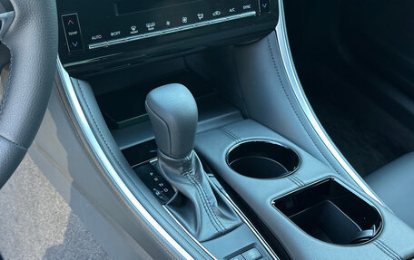 Toyota Avalon, 2022 год, 3 100 000 рублей, 29 фотография