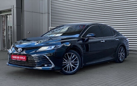 Toyota Camry, 2023 год, 3 790 000 рублей, 1 фотография