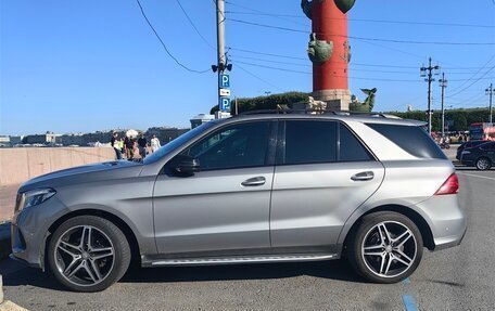 Mercedes-Benz GLE, 2016 год, 4 300 000 рублей, 1 фотография
