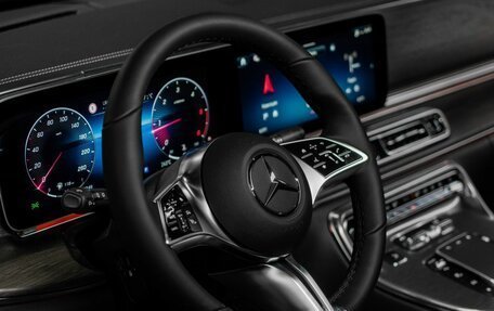 Mercedes-Benz V-Класс, 2026 год, 46 000 000 рублей, 15 фотография