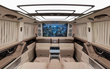 Mercedes-Benz V-Класс, 2026 год, 46 000 000 рублей, 29 фотография