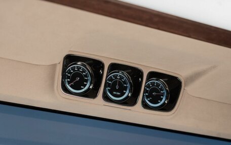 Mercedes-Benz V-Класс, 2026 год, 46 000 000 рублей, 30 фотография