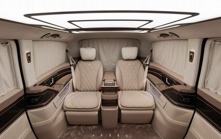 Mercedes-Benz V-Класс, 2026 год, 46 000 000 рублей, 35 фотография