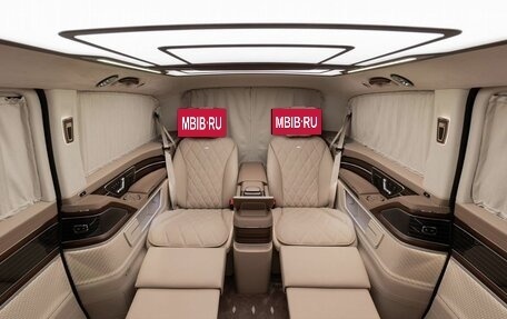 Mercedes-Benz V-Класс, 2026 год, 46 000 000 рублей, 38 фотография