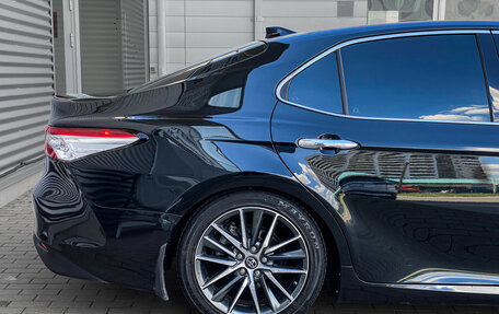 Toyota Camry, 2023 год, 3 790 000 рублей, 9 фотография