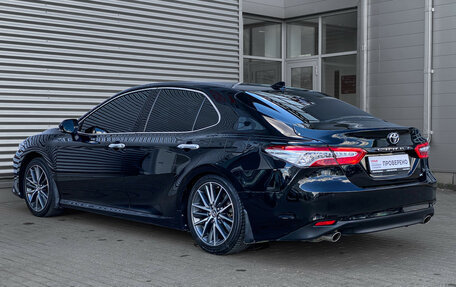 Toyota Camry, 2023 год, 3 790 000 рублей, 7 фотография