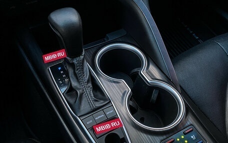 Toyota Camry, 2023 год, 3 790 000 рублей, 19 фотография