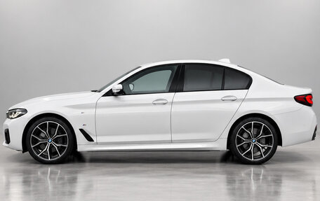 BMW 5 серия, 2021 год, 5 190 000 рублей, 2 фотография