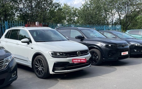 Volkswagen Tiguan II, 2018 год, 3 150 000 рублей, 3 фотография