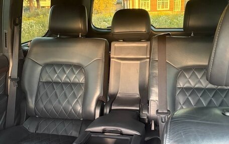Toyota Land Cruiser 200, 2017 год, 6 290 000 рублей, 20 фотография