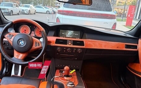 BMW M5, 2005 год, 4 900 000 рублей, 28 фотография
