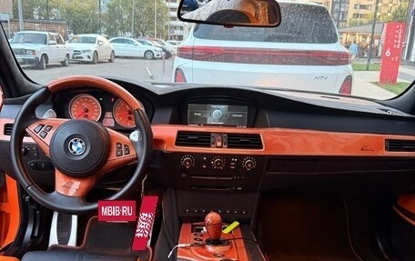 BMW M5, 2005 год, 4 900 000 рублей, 30 фотография