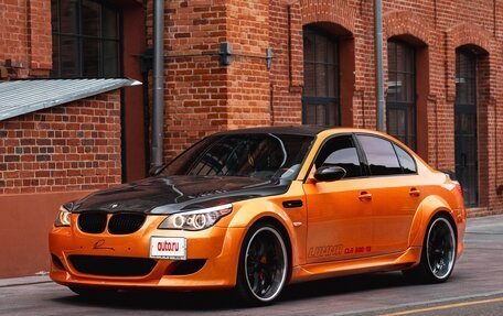 BMW M5, 2005 год, 4 900 000 рублей, 32 фотография