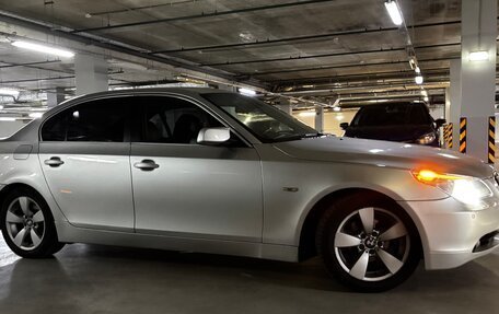 BMW 5 серия, 2003 год, 900 000 рублей, 5 фотография
