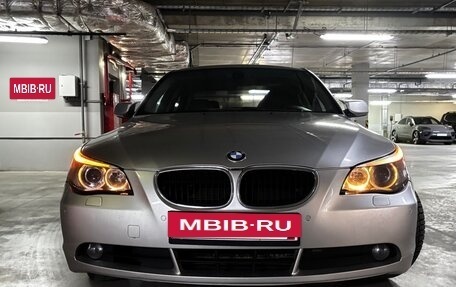 BMW 5 серия, 2003 год, 900 000 рублей, 6 фотография