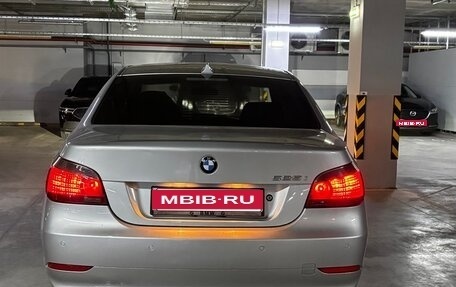 BMW 5 серия, 2003 год, 900 000 рублей, 3 фотография