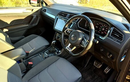 Volkswagen Tiguan II, 2018 год, 2 315 000 рублей, 3 фотография
