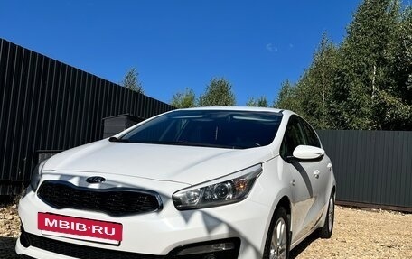 KIA cee'd III, 2016 год, 1 270 000 рублей, 4 фотография