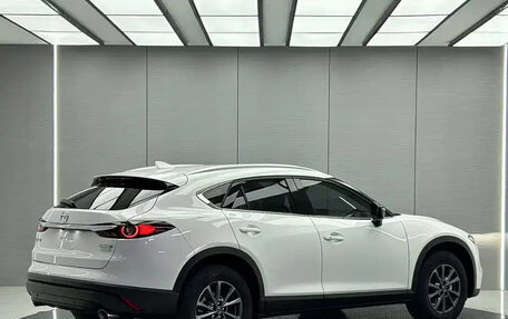 Mazda CX-4, 2023 год, 2 615 548 рублей, 4 фотография
