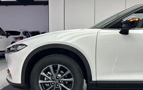 Mazda CX-4, 2023 год, 2 615 548 рублей, 17 фотография