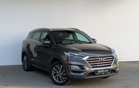 Hyundai Tucson III, 2019 год, 2 390 000 рублей, 2 фотография