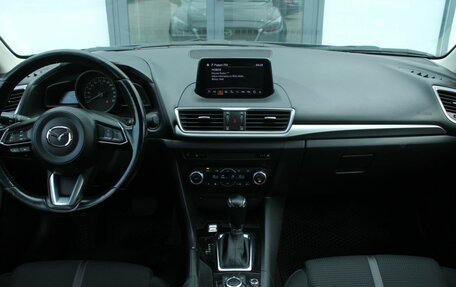 Mazda 3, 2018 год, 1 500 000 рублей, 16 фотография