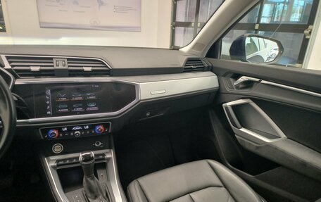 Audi Q3, 2021 год, 3 330 000 рублей, 17 фотография