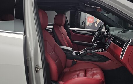 Porsche Cayenne III, 2023 год, 10 760 000 рублей, 6 фотография