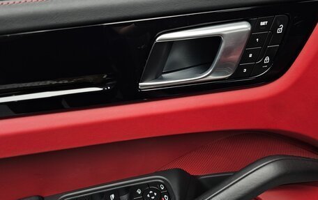 Porsche Cayenne III, 2023 год, 10 760 000 рублей, 17 фотография