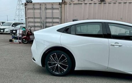 Toyota Prius IV XW50, 2026 год, 3 200 000 рублей, 12 фотография