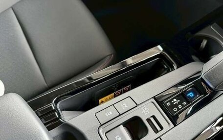 Toyota Prius IV XW50, 2026 год, 3 200 000 рублей, 19 фотография