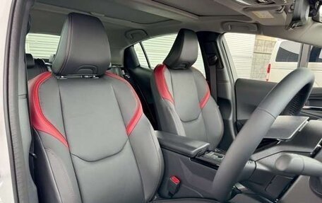 Toyota Prius IV XW50, 2026 год, 3 200 000 рублей, 15 фотография