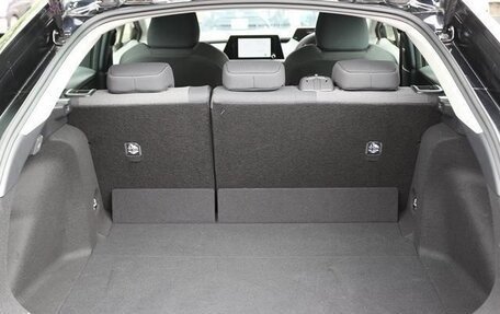 Toyota Prius IV XW50, 2026 год, 3 200 000 рублей, 15 фотография