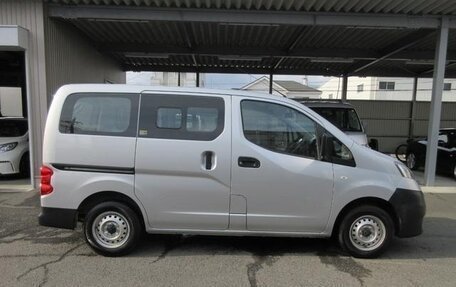 Nissan NV200, 2020 год, 1 200 000 рублей, 3 фотография