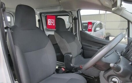 Nissan NV200, 2020 год, 1 200 000 рублей, 9 фотография