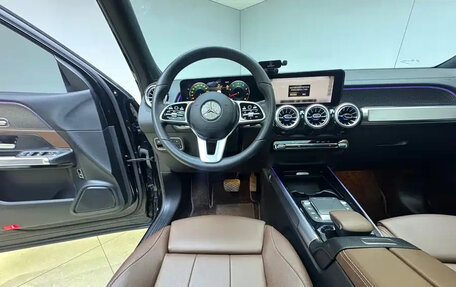 Mercedes-Benz GLB, 2023 год, 2 050 020 рублей, 15 фотография